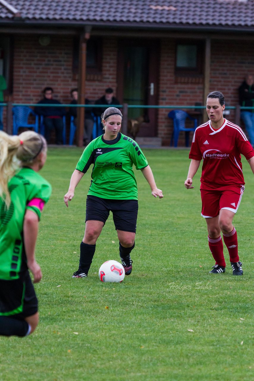 Bild 165 - Frauen SG Schmalfeld/Weddelbrook - Ratzeburger SV : Ergebnis: 1:7